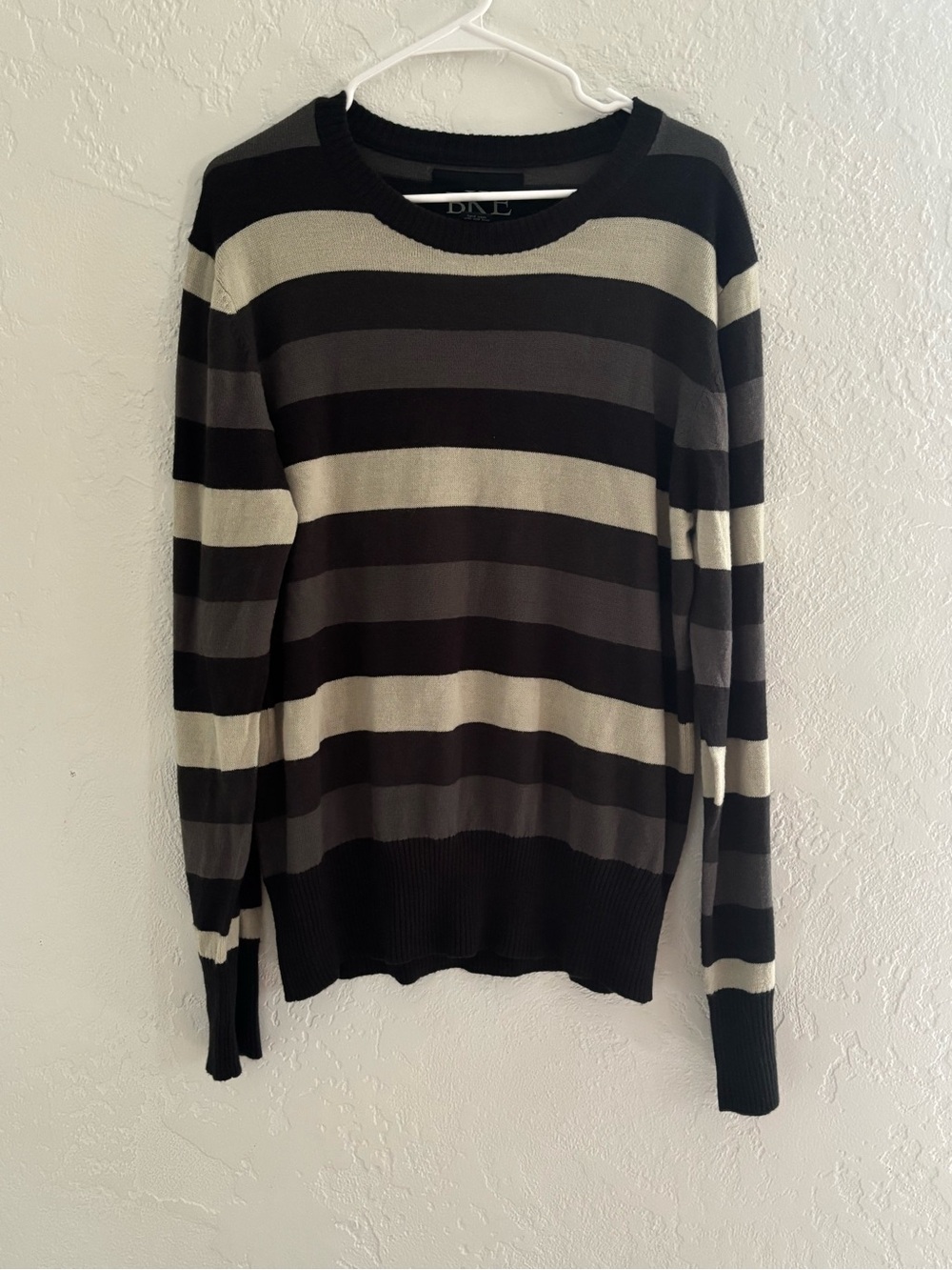 BKE Men’s Black, Gray & Cream Striped Crewneck Sweater